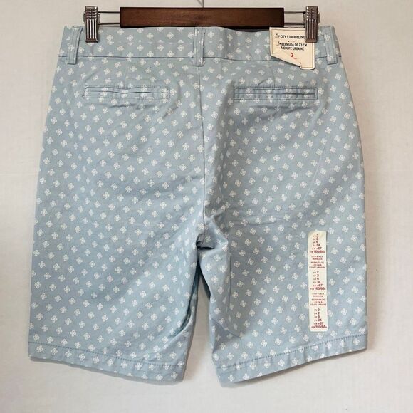 Khakis By GAP  City 9 Inch Bermuda Short   Size 2   NWT - Picture 2 of 4